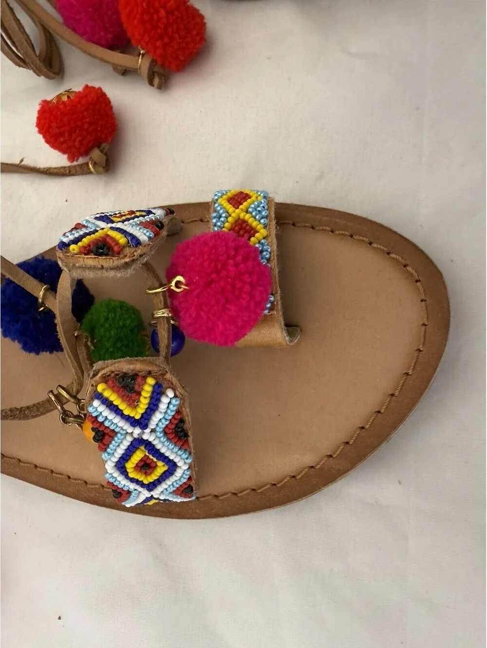 NEW Chinese Laundry Posh Boho Sandals Size 10 Beaded Pom Poms Coins Gladiator
